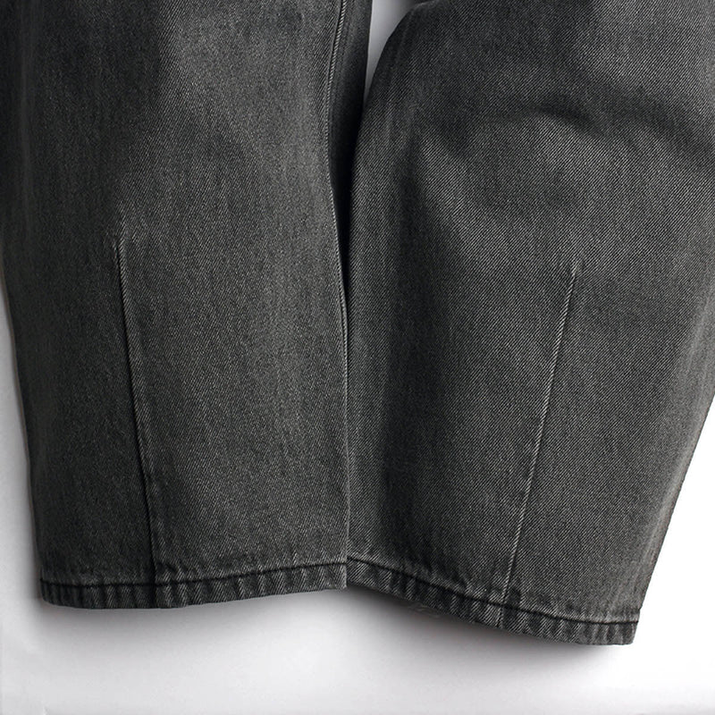 The Wide Tapered Jean - Black