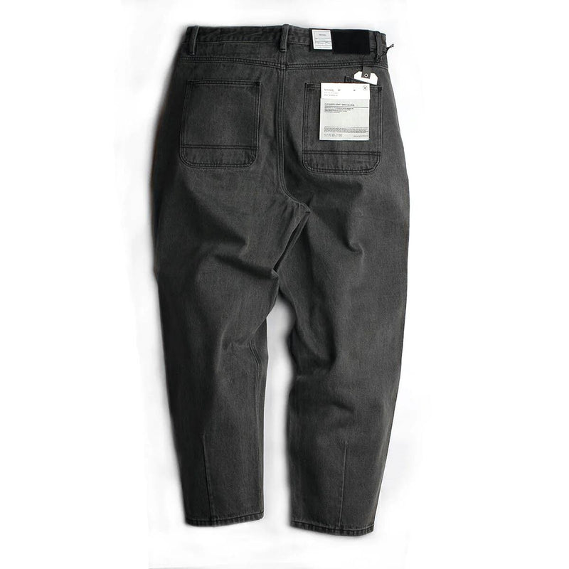 The Wide Tapered Jean - Black