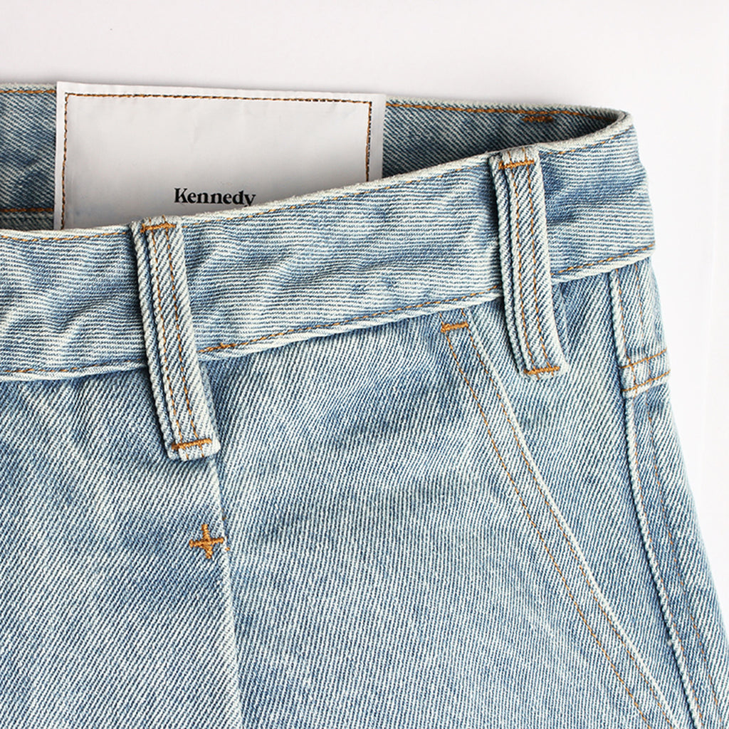 The Wide Tapered Jean - Blue